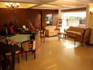Ramee Guesline Hotel, Dadar Mumbai Exterior foto